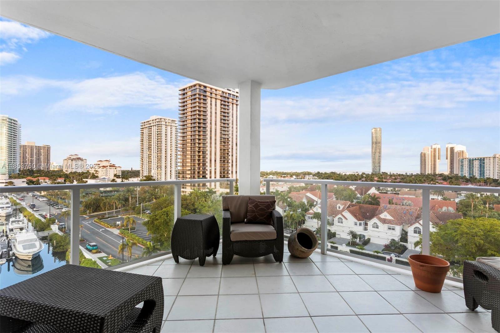 MARINA TOWER CONDO - Residential
