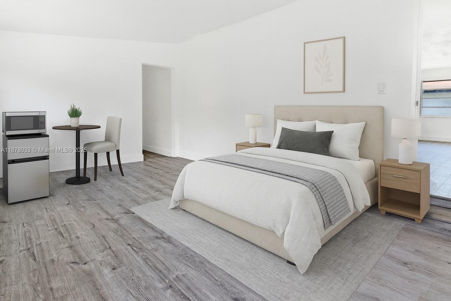 NO MIAMI EST SEC 3 - Residential