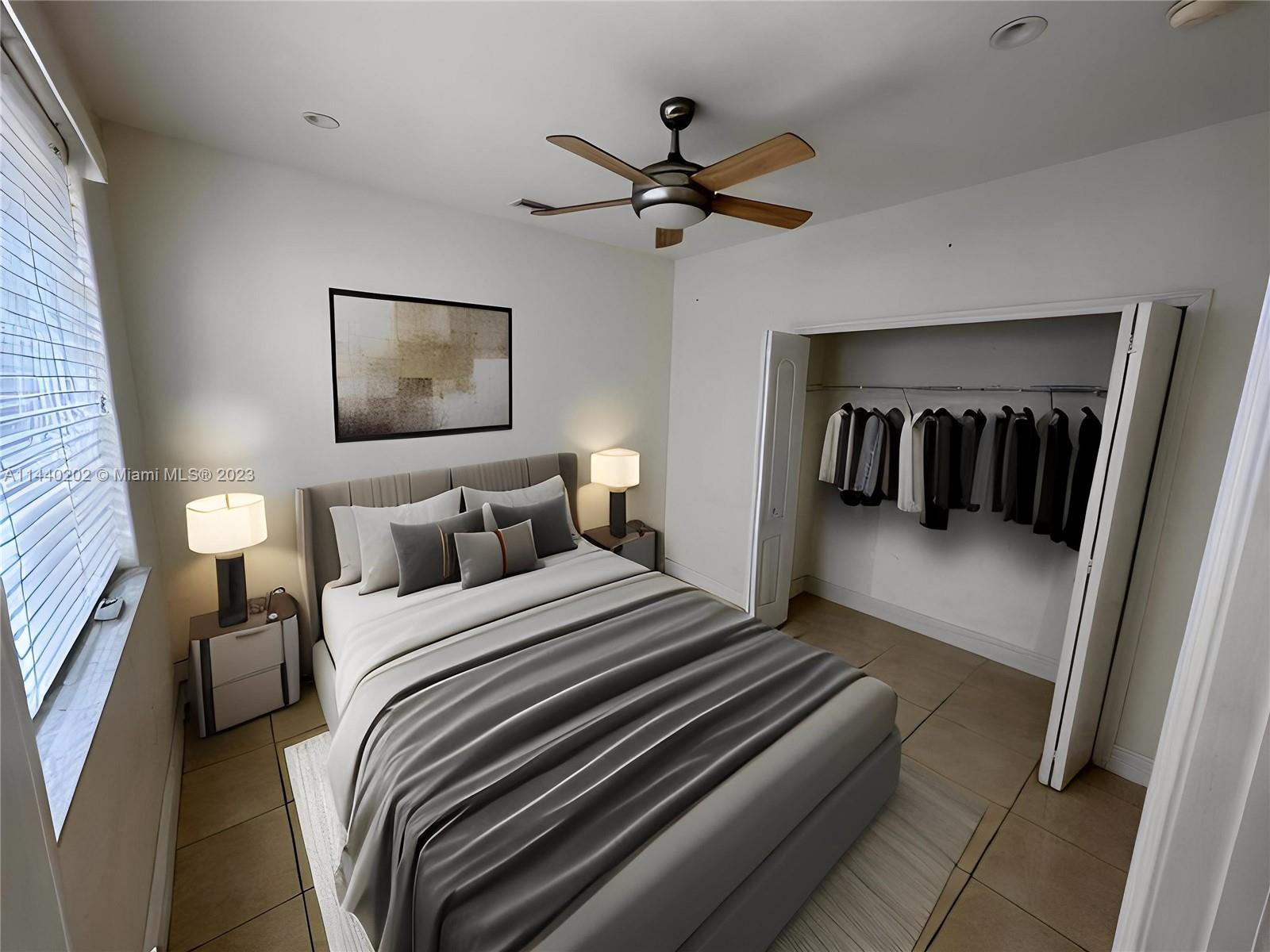 A B AT TAMIAMI TRAIL PHAS - Residential Lease