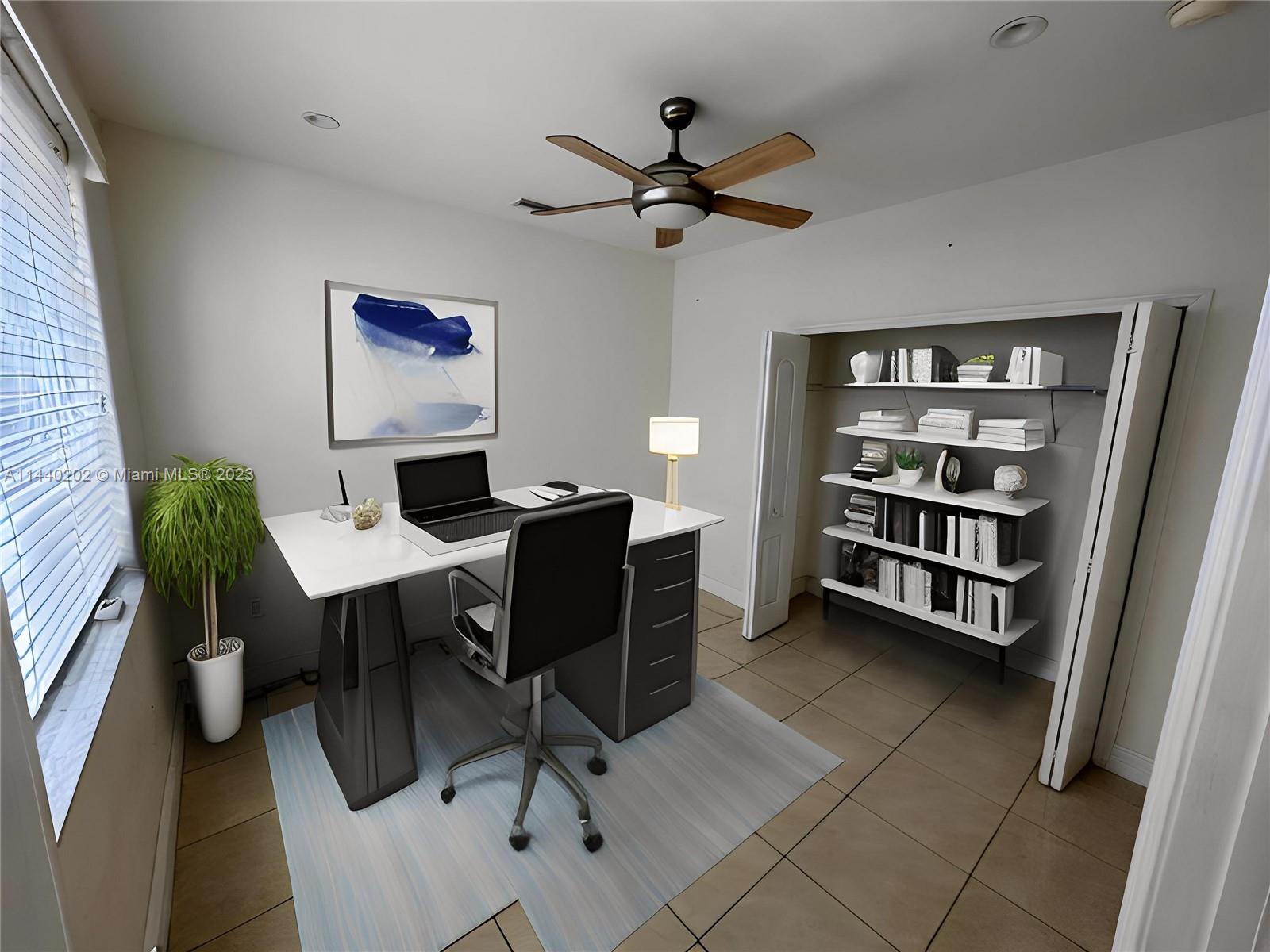 A B AT TAMIAMI TRAIL PHAS - Residential Lease