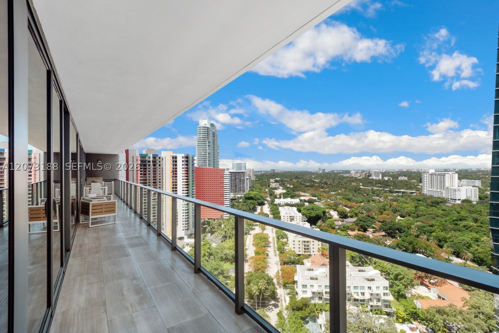 1451 Brickell Ave 2405