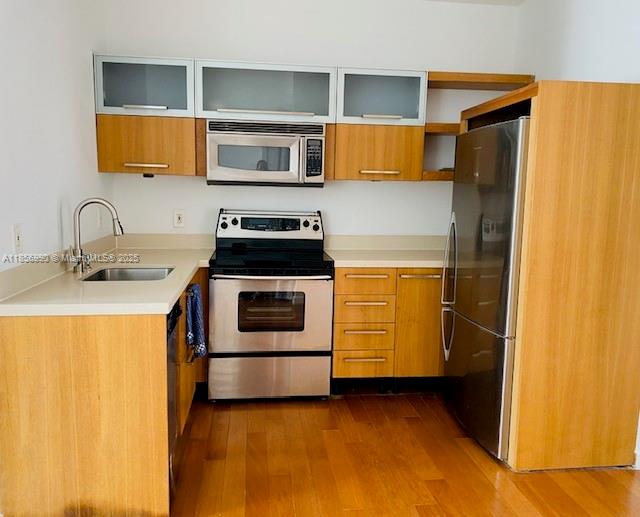 719 Meridian Ave 7