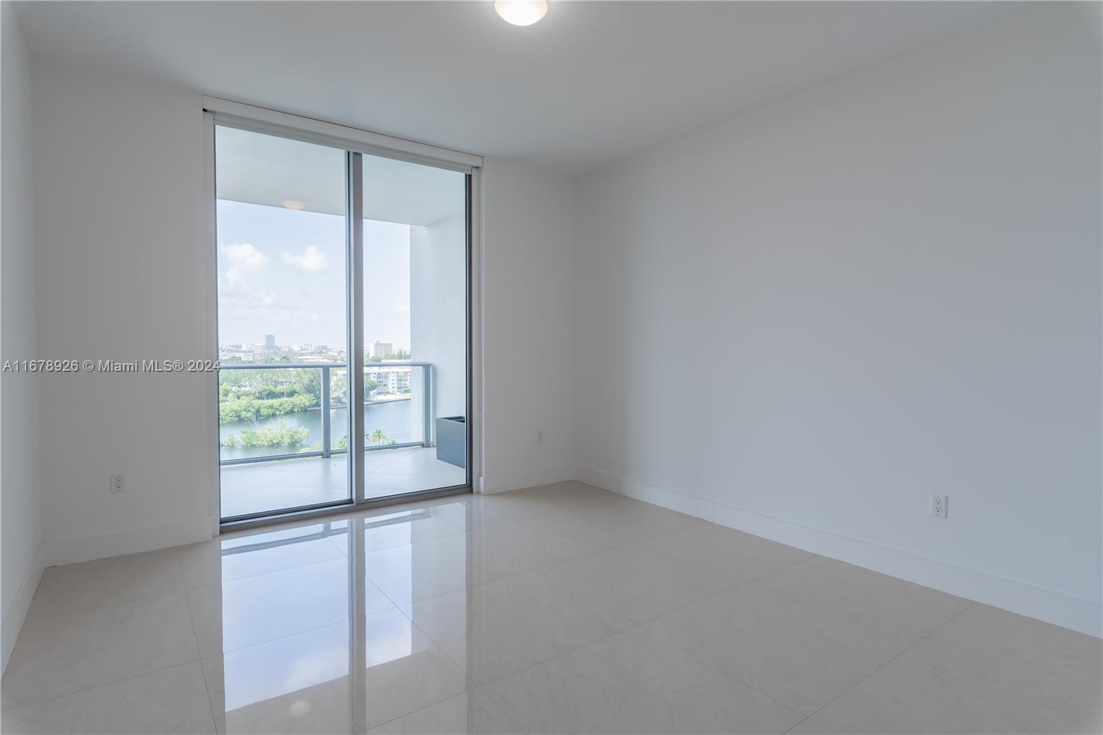 MARINA PALMS RESIDENCES N - Residential