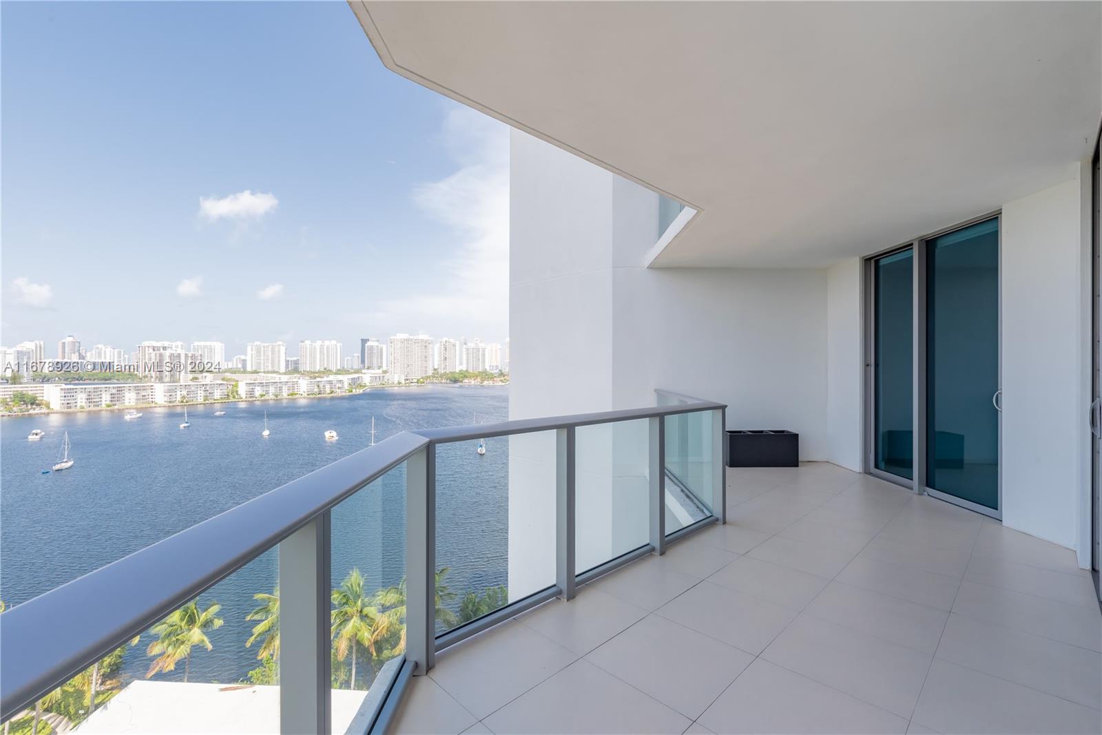 MARINA PALMS RESIDENCES N - Residential