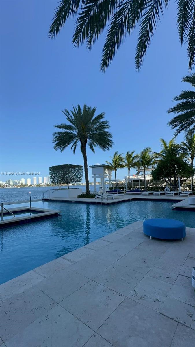 MARINA PALMS RESIDENCES N - Residential