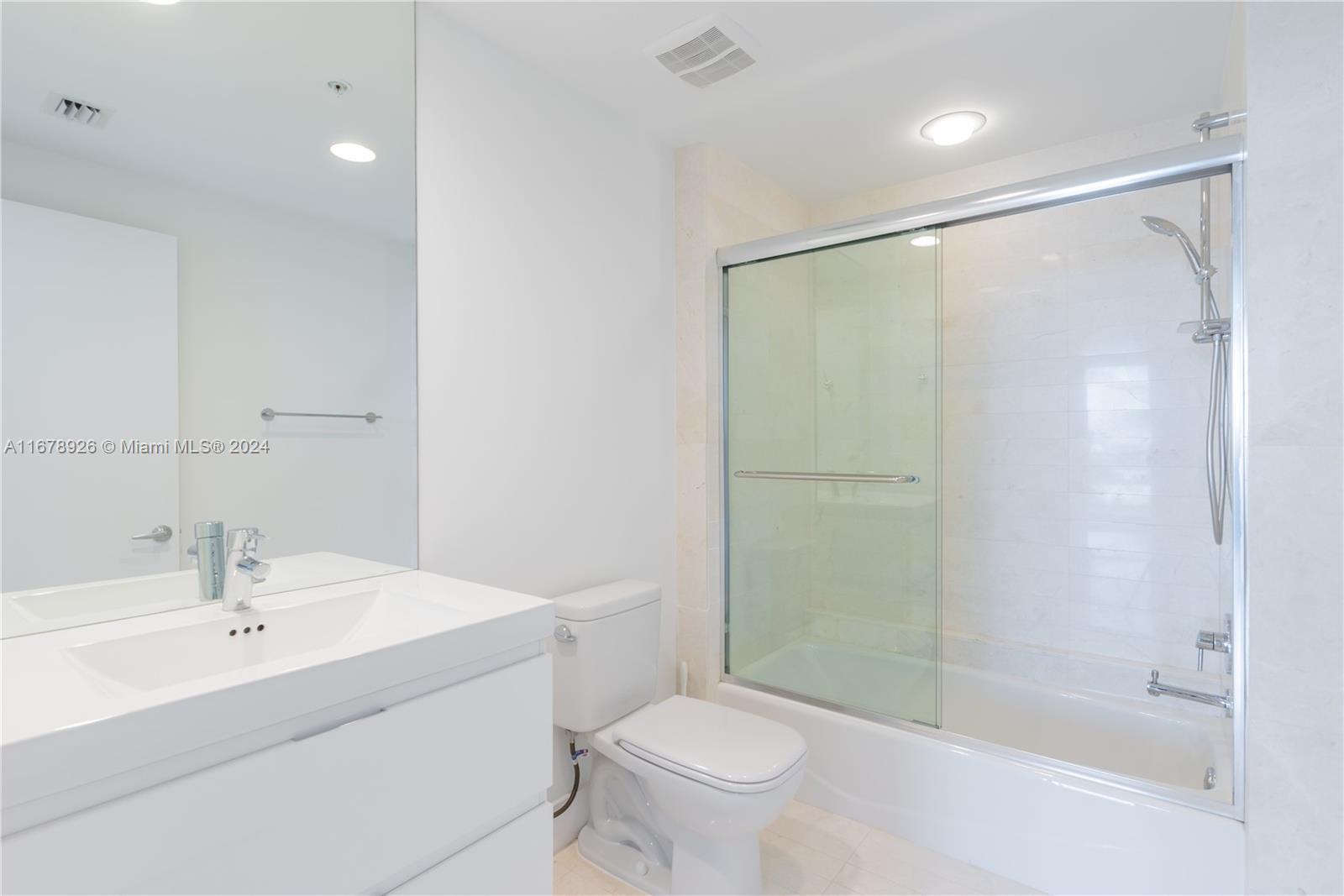 MARINA PALMS RESIDENCES N - Residential