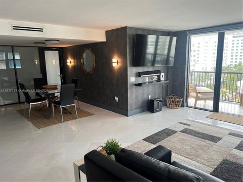 1800 Collins Ave 9D Miami Beach FL 33139