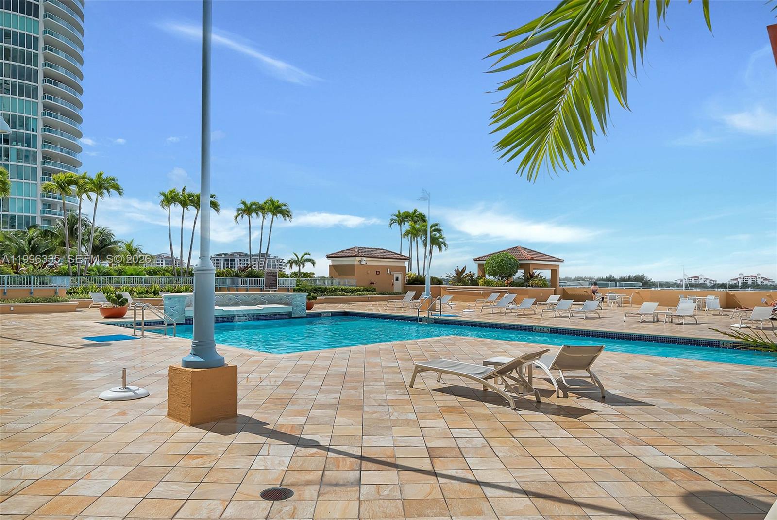 YACHT CLUB AT PORTOFINO - Residential