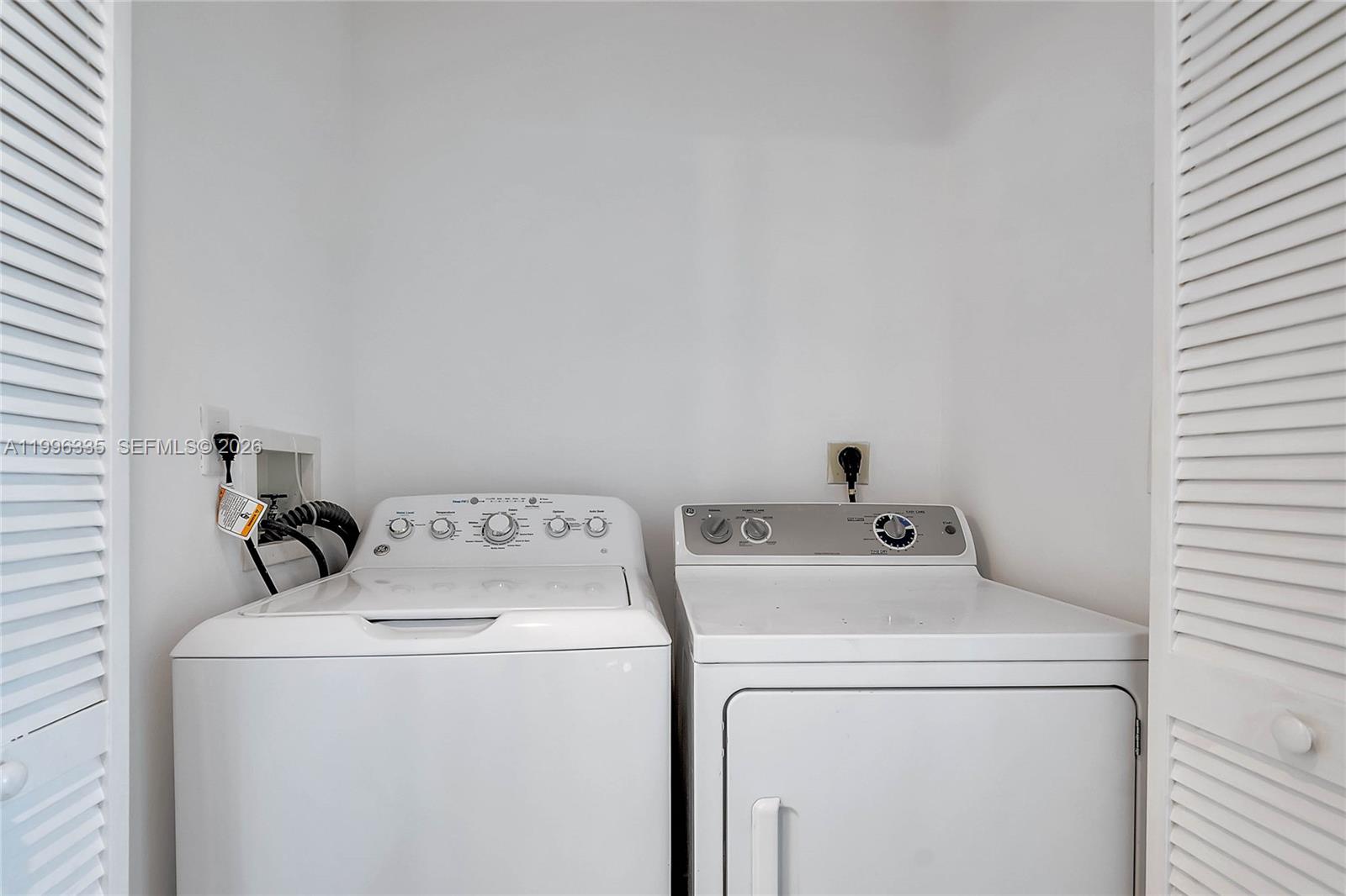 YACHT CLUB AT PORTOFINO - Residential