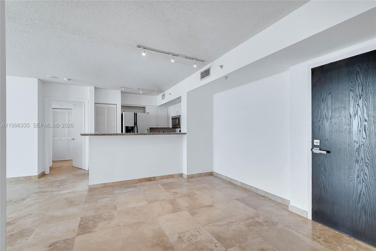 YACHT CLUB AT PORTOFINO - Residential