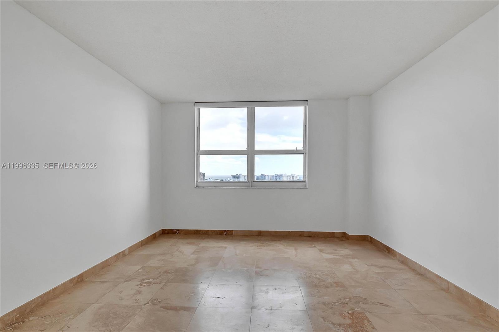 YACHT CLUB AT PORTOFINO - Residential