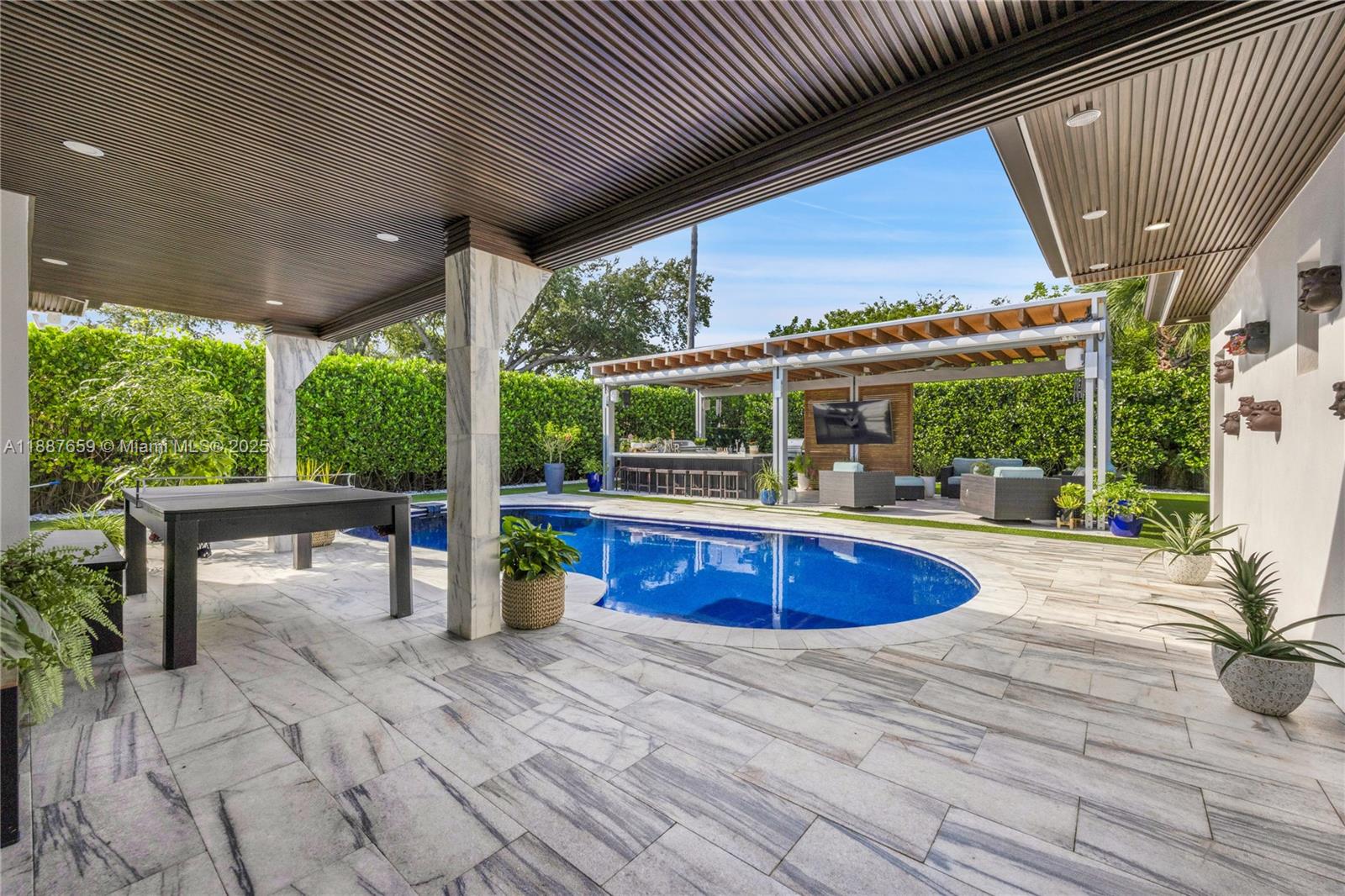 HOLLYWOOD HILLS AMEN PLAT - Residential
