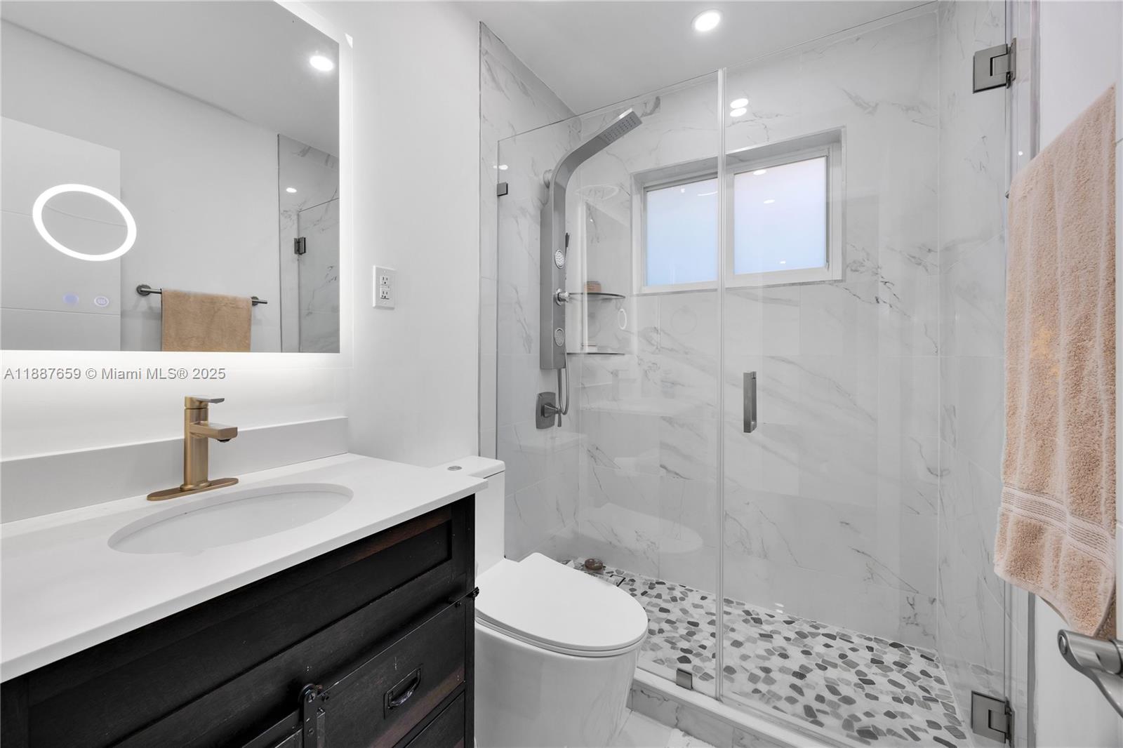 HOLLYWOOD HILLS AMEN PLAT - Residential