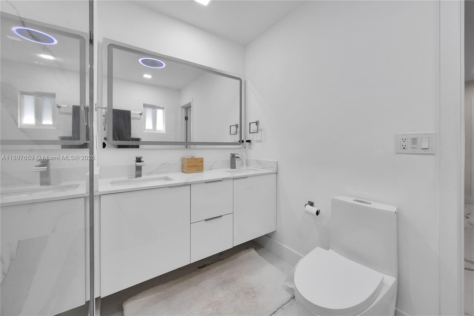 HOLLYWOOD HILLS AMEN PLAT - Residential