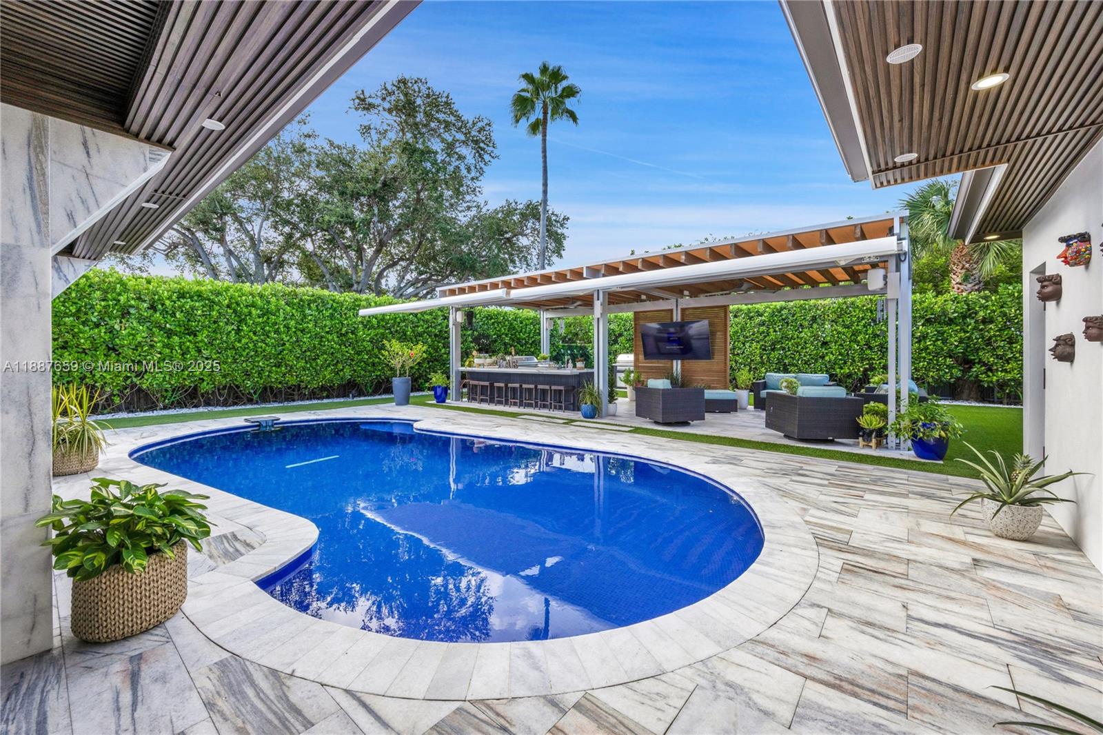 HOLLYWOOD HILLS AMEN PLAT - Residential