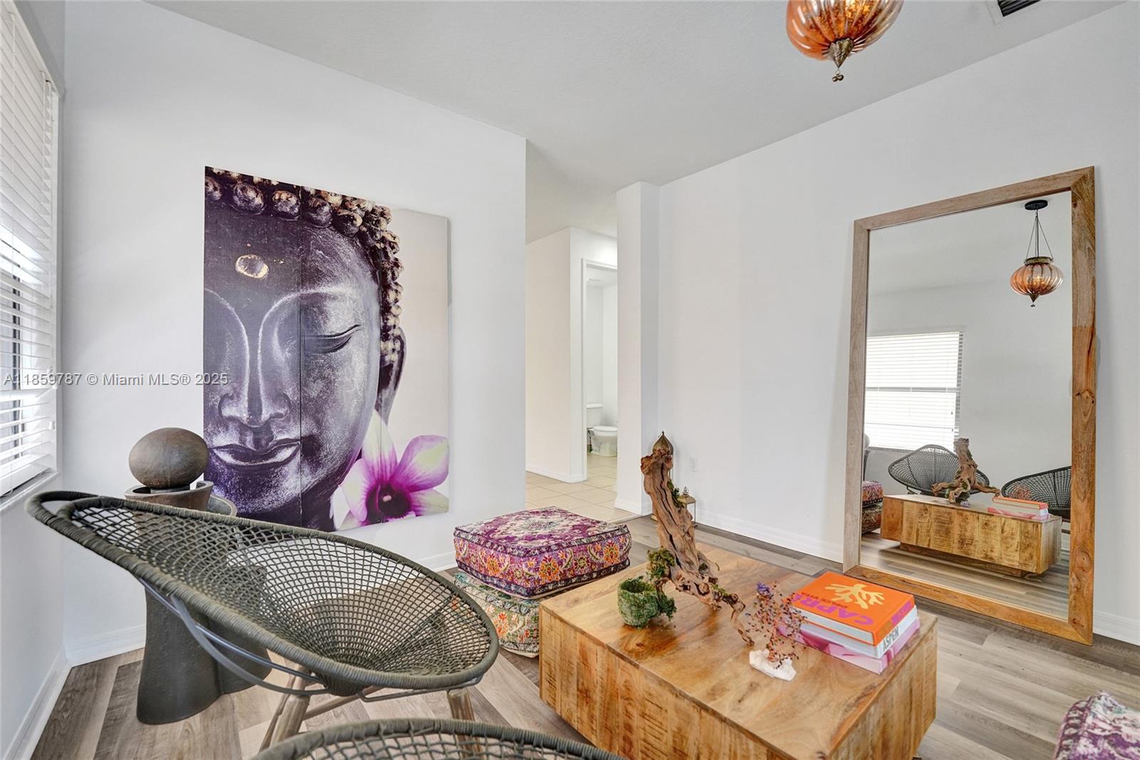 CHAMPION LAKES - Residential