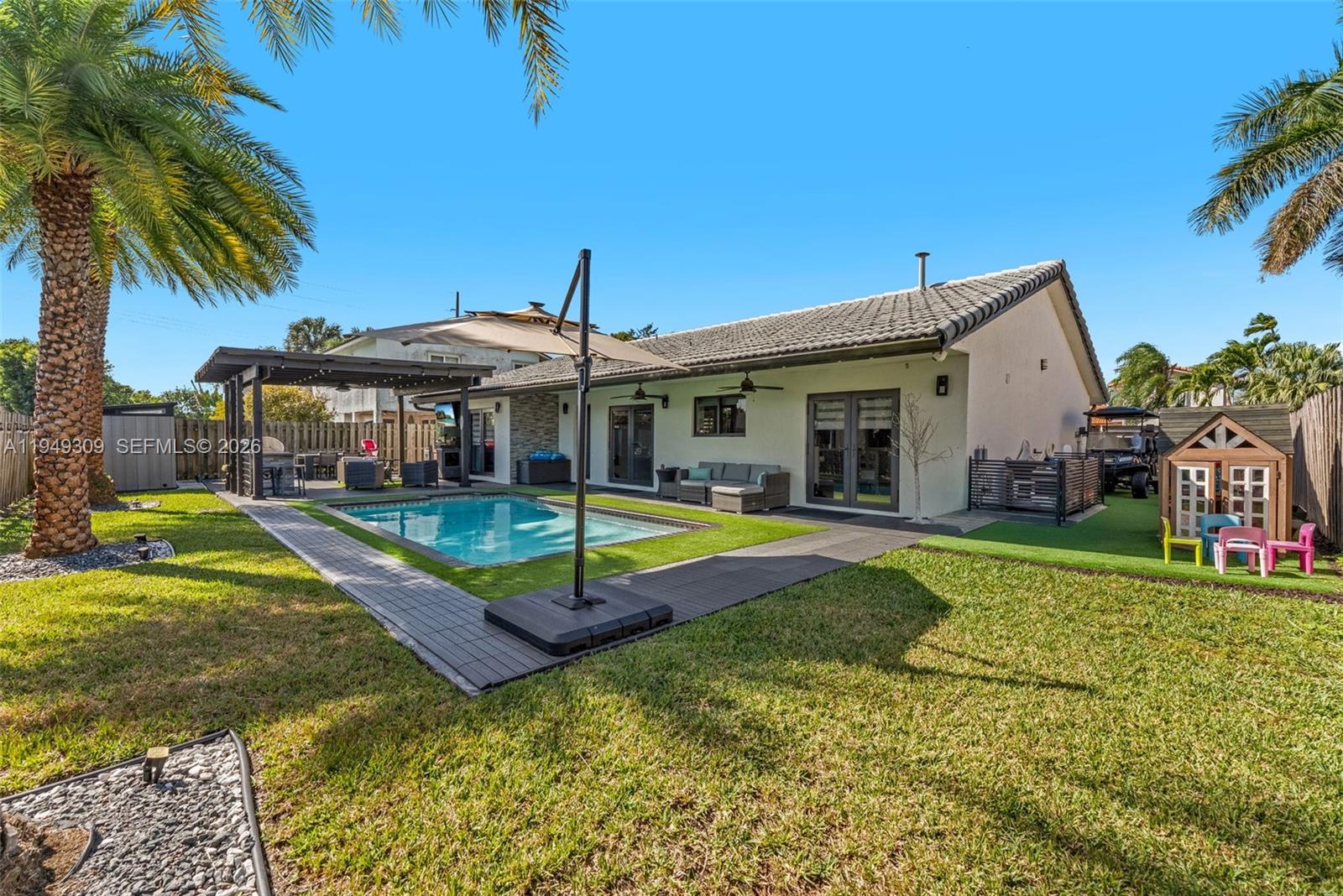 RIVER BEND SEC 4 - Residential