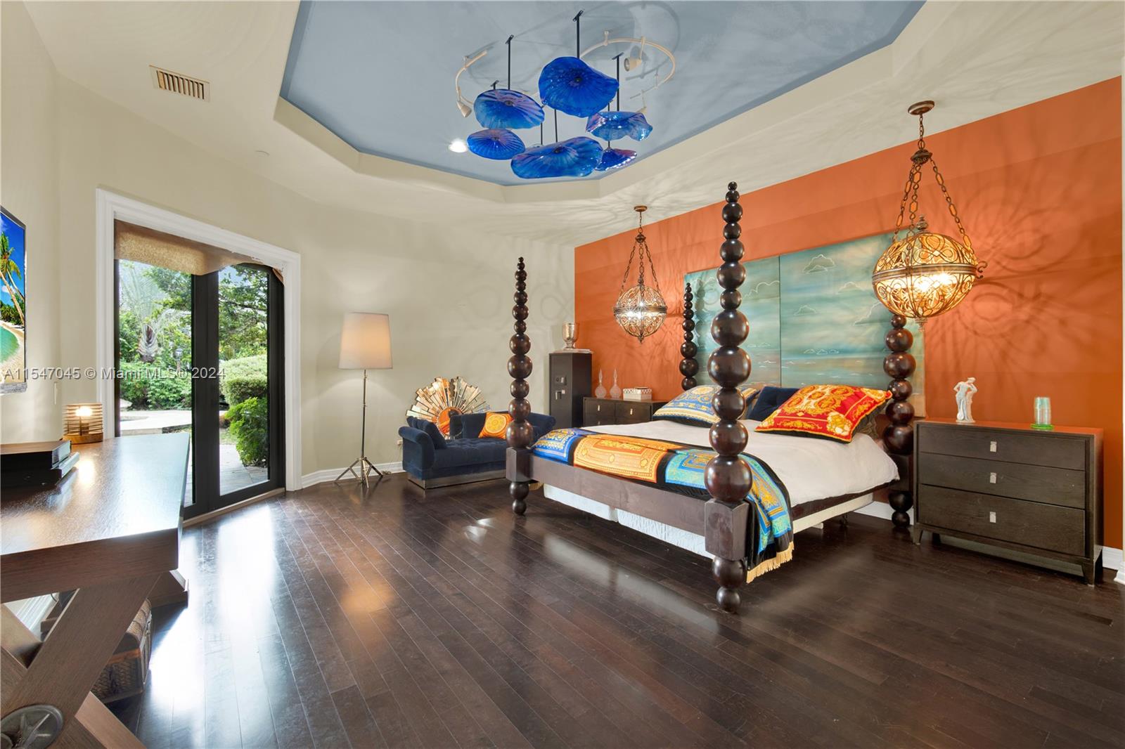 HELMS COUNTRY ESTATES RE- - Residential