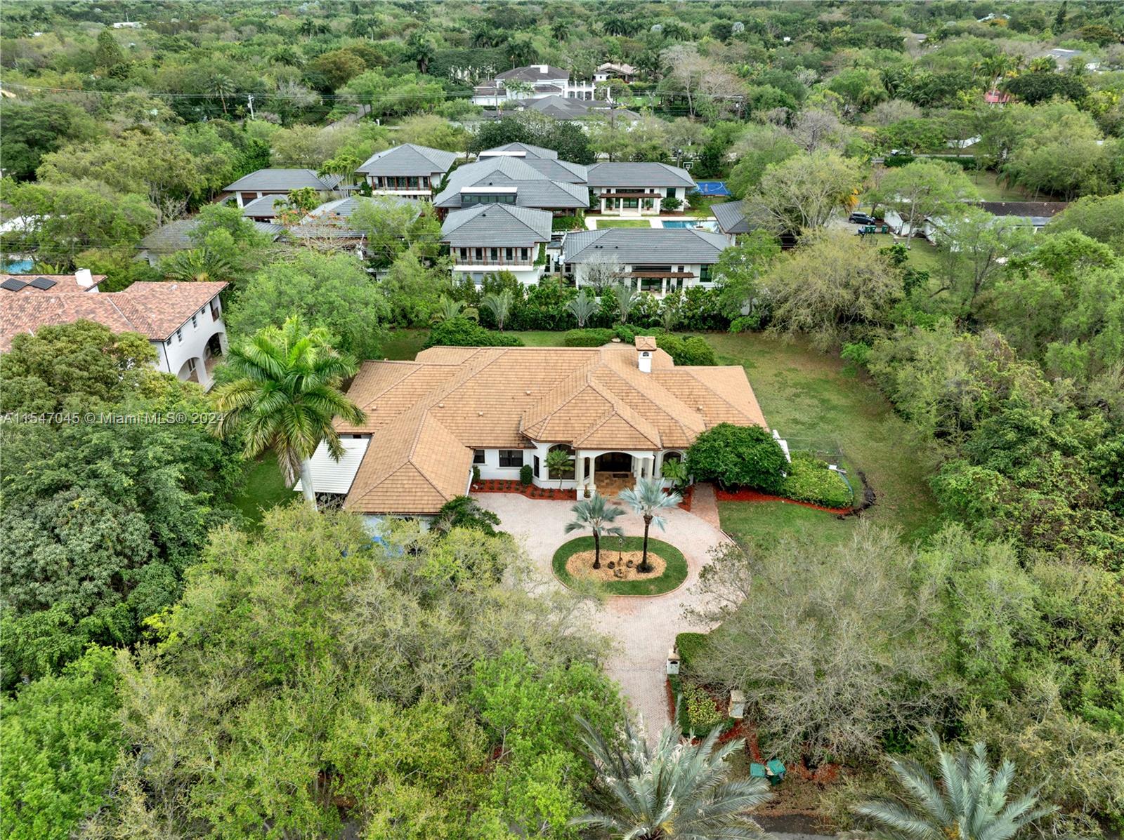 HELMS COUNTRY ESTATES RE- - Residential