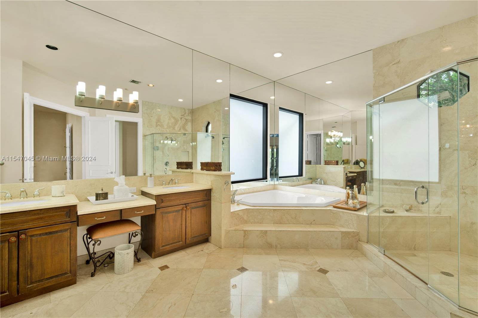 HELMS COUNTRY ESTATES RE- - Residential