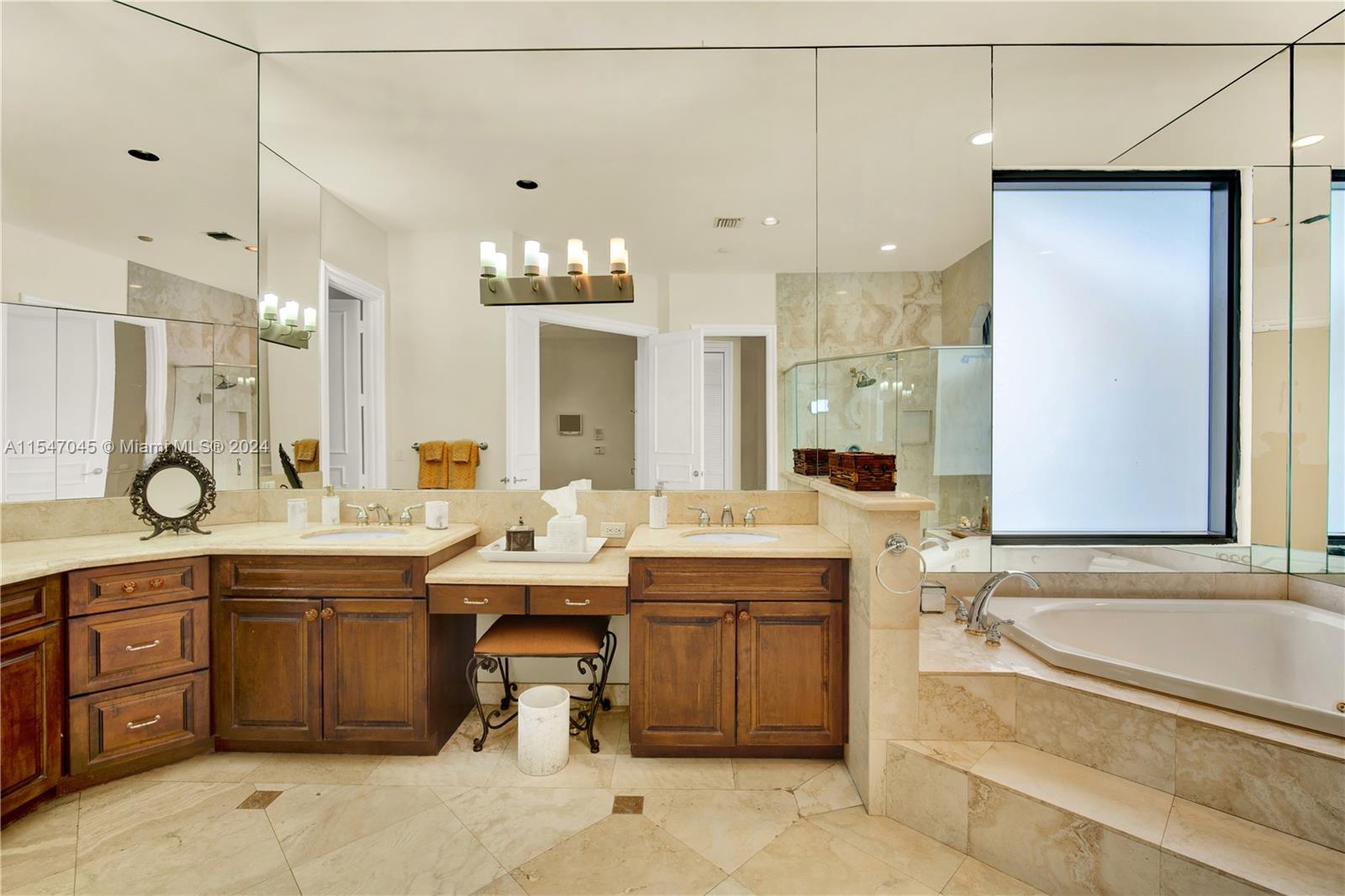 HELMS COUNTRY ESTATES RE- - Residential