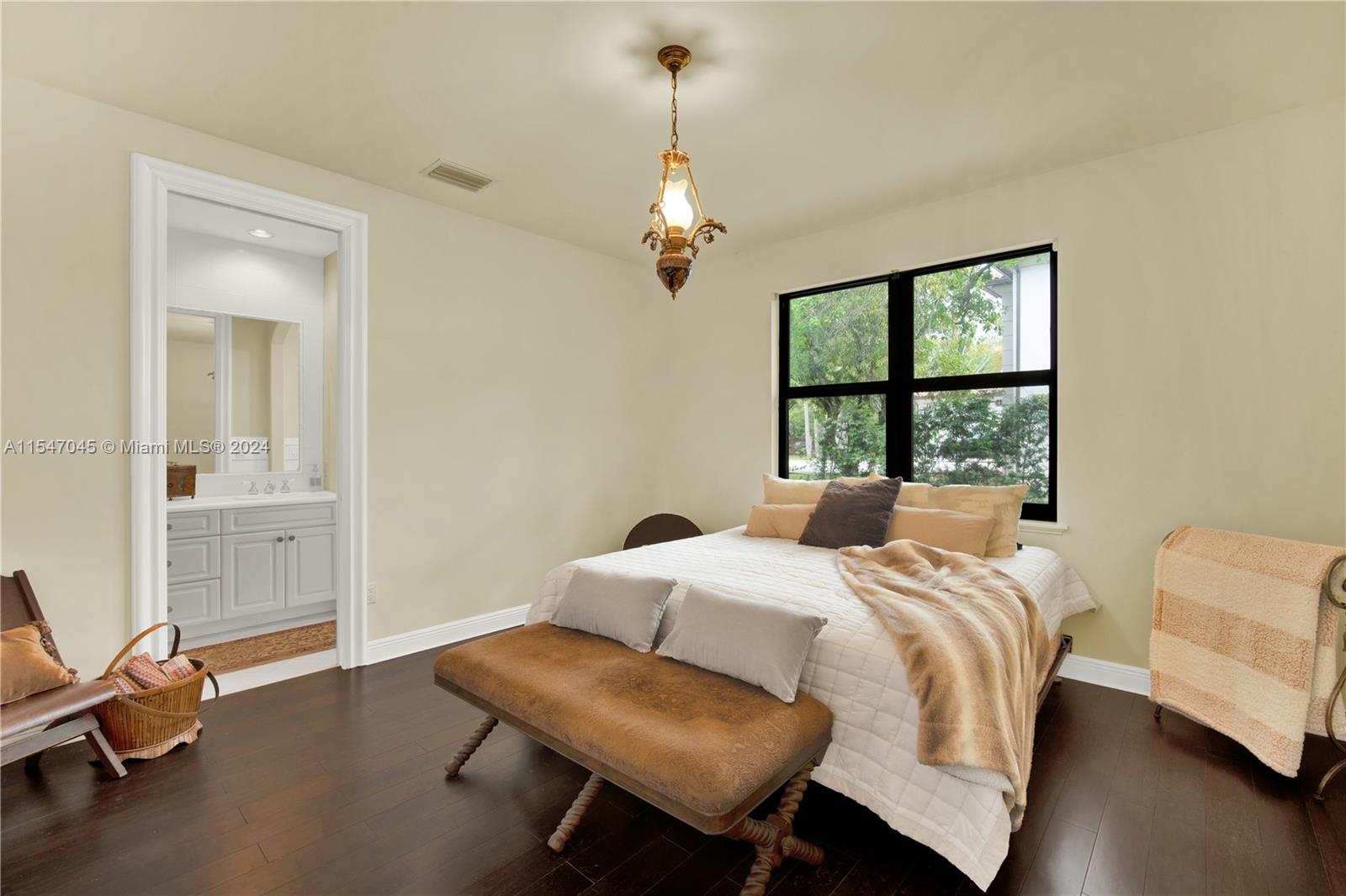 HELMS COUNTRY ESTATES RE- - Residential