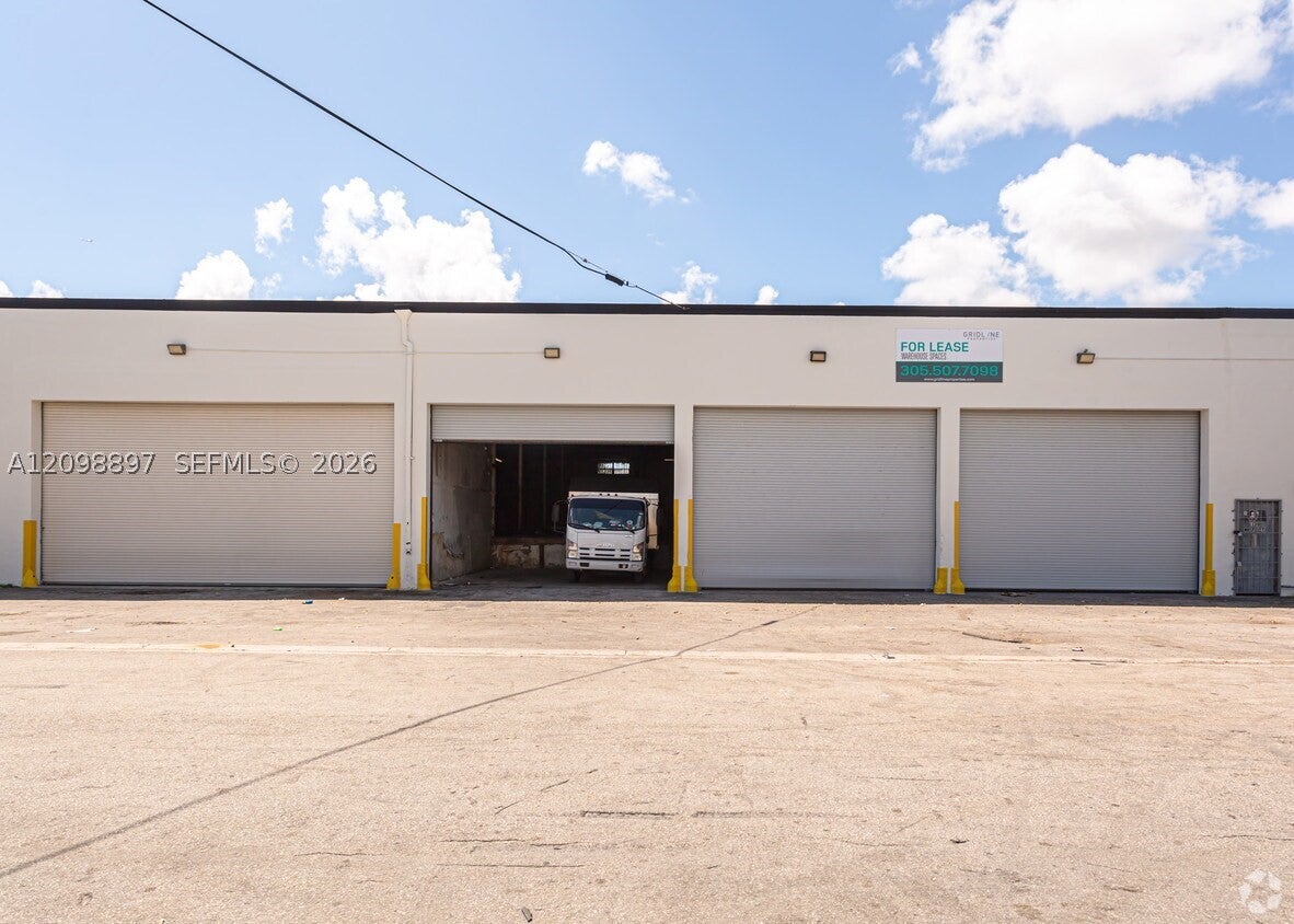 7171 NW 12th Ave