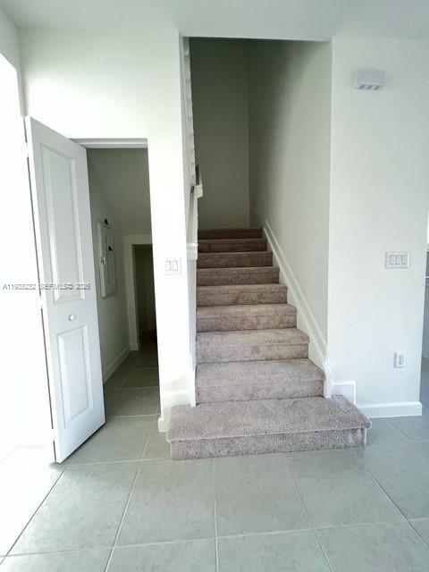 KENDALL ASSEMBLAGE SOUTH - Residential