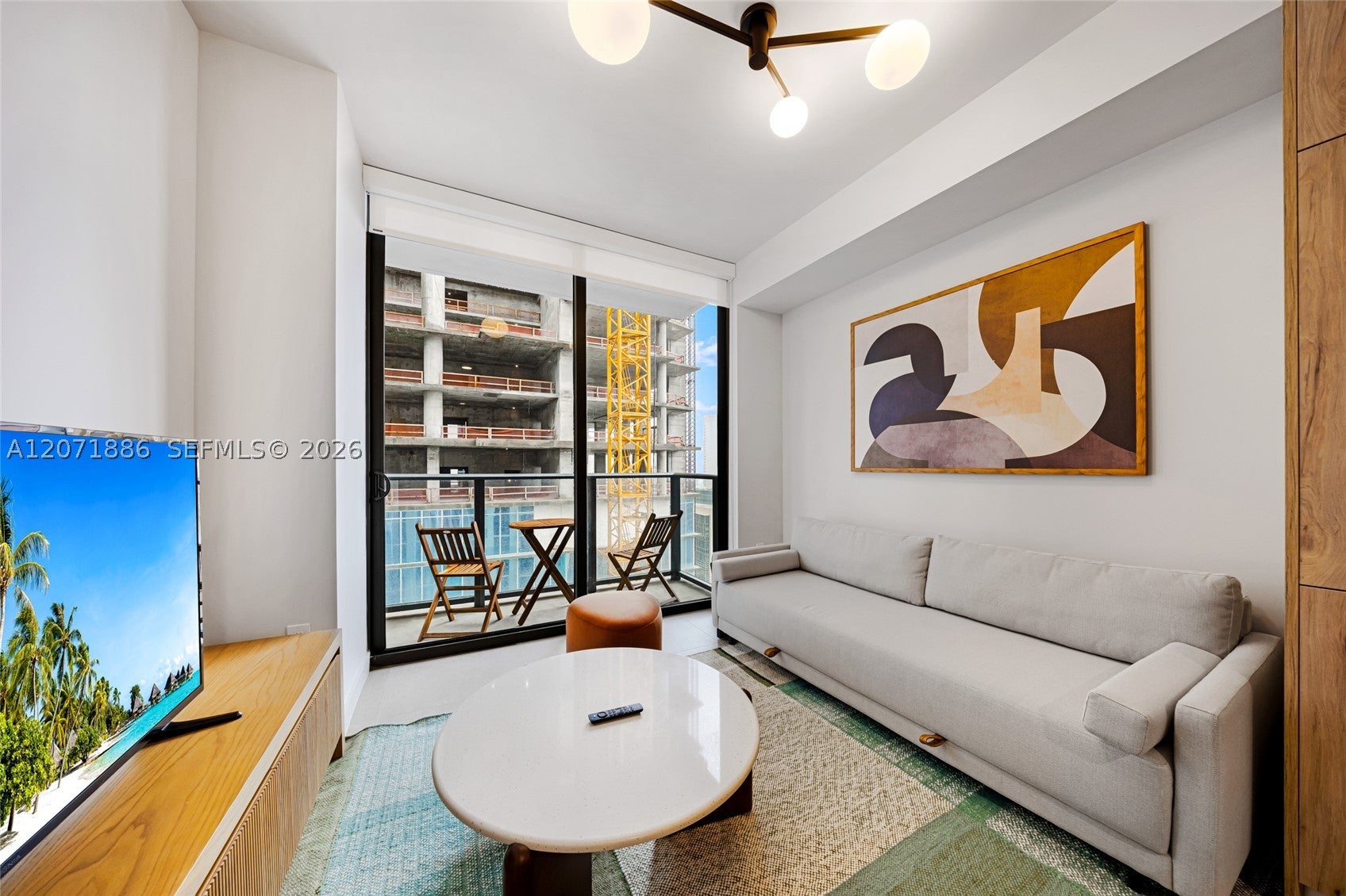 11 NE 6th St 2804