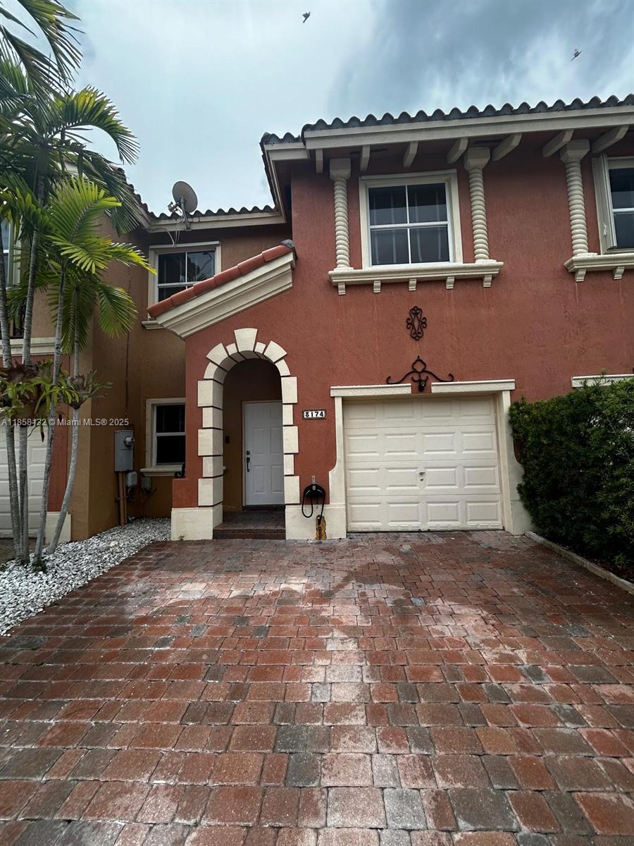 EGRET LAKES ESTATES SEC 4 - Residential