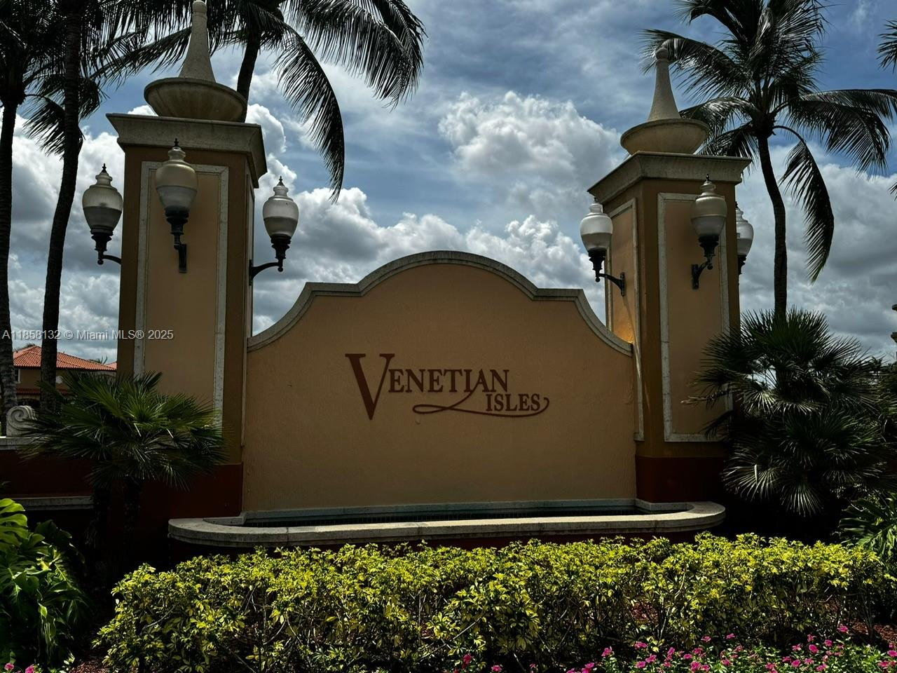 EGRET LAKES ESTATES SEC 4 - Residential