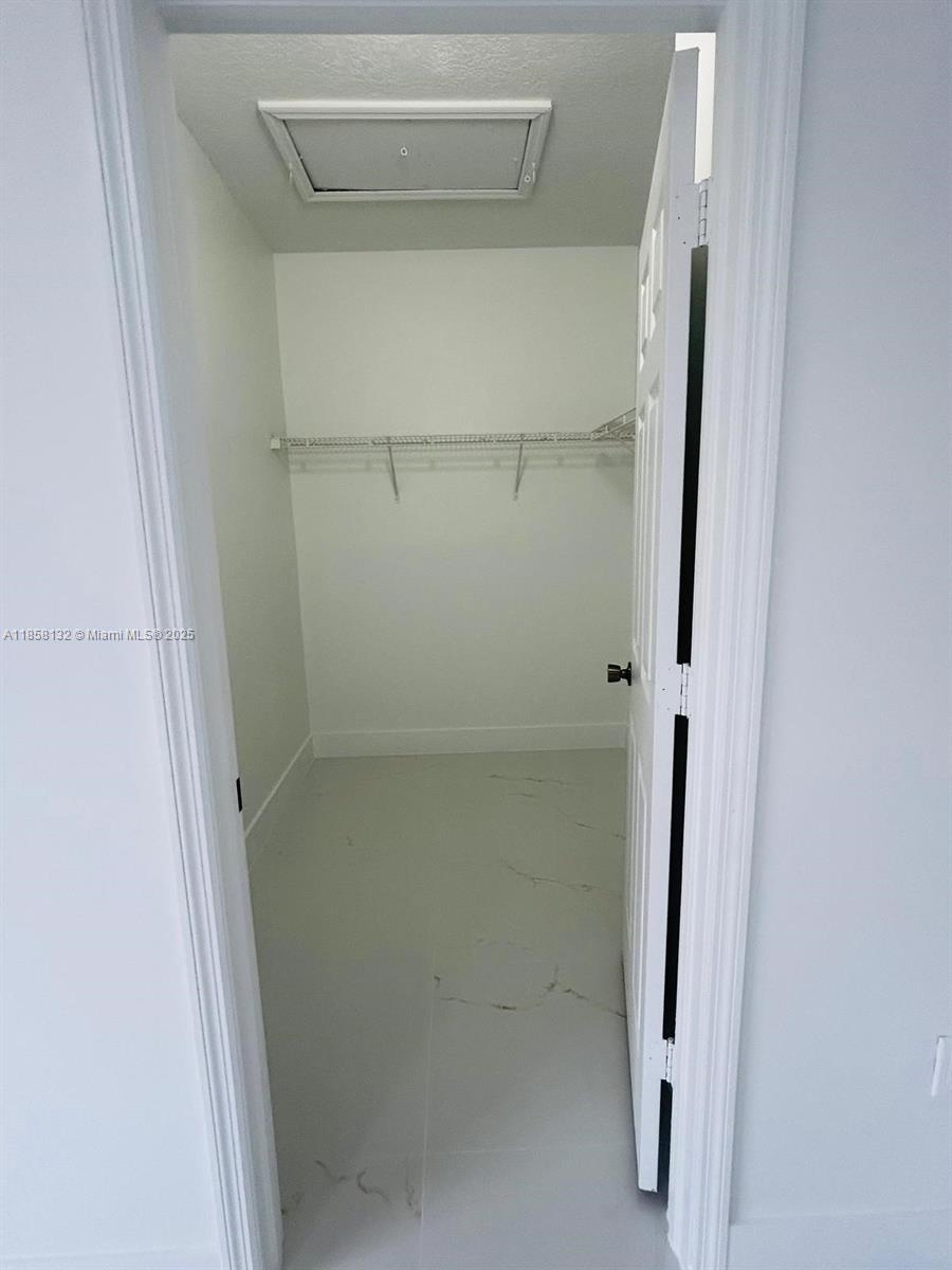 EGRET LAKES ESTATES SEC 4 - Residential