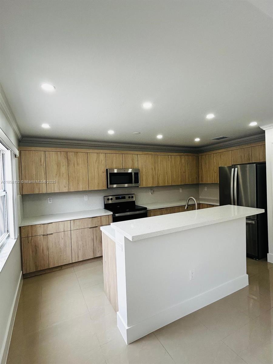 EGRET LAKES ESTATES SEC 4 - Residential