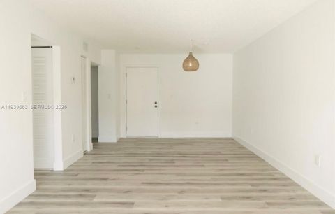 Photo of 8287 SW 128th St #210, Pinecrest, FL 33156 (MLS # A11939663)