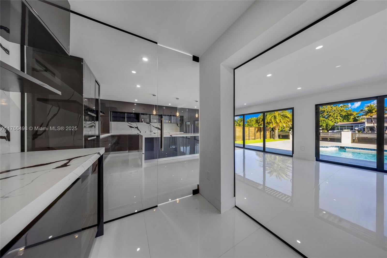 GOLDEN ISLES SEC D REPLAT - Residential