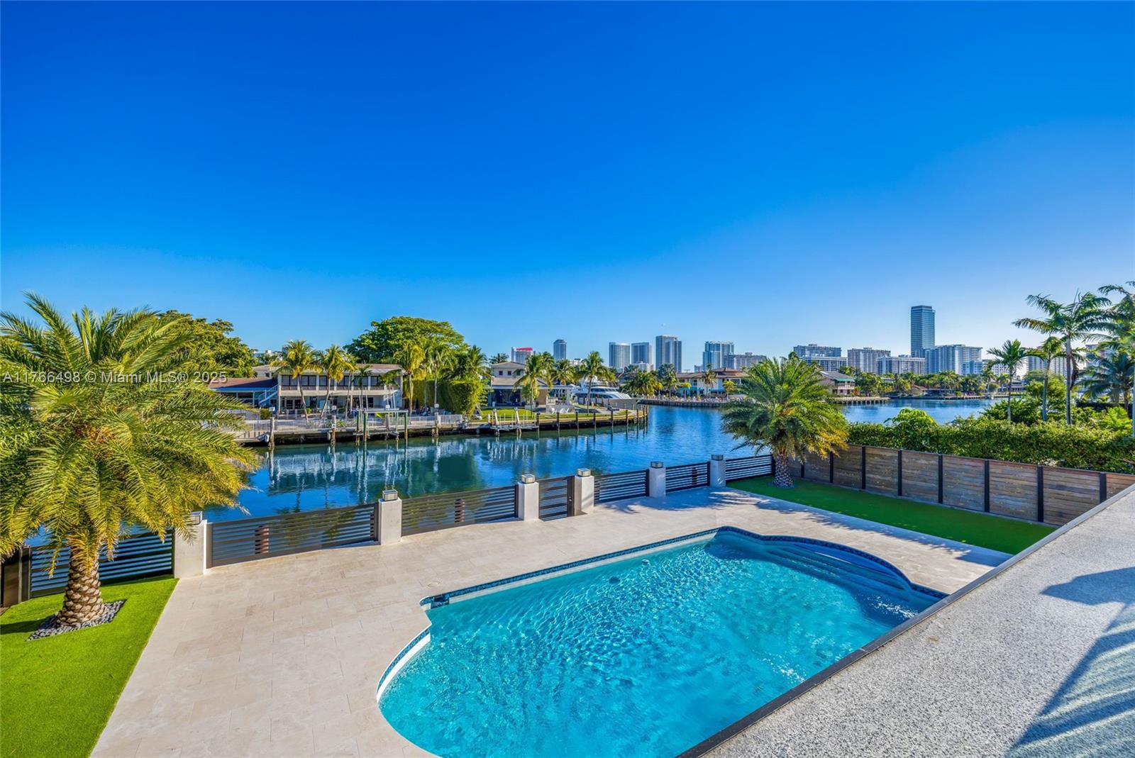 GOLDEN ISLES SEC D REPLAT - Residential