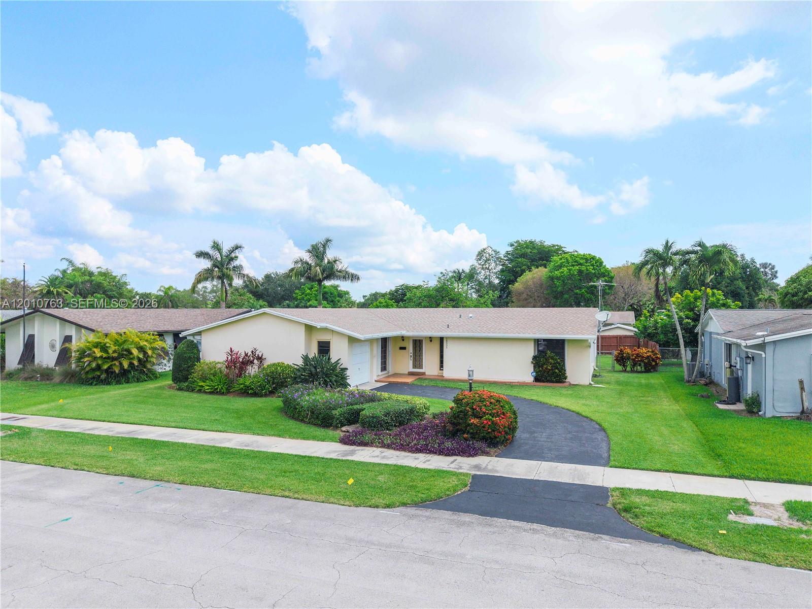 BEL AIRE SEC 11 - Residential