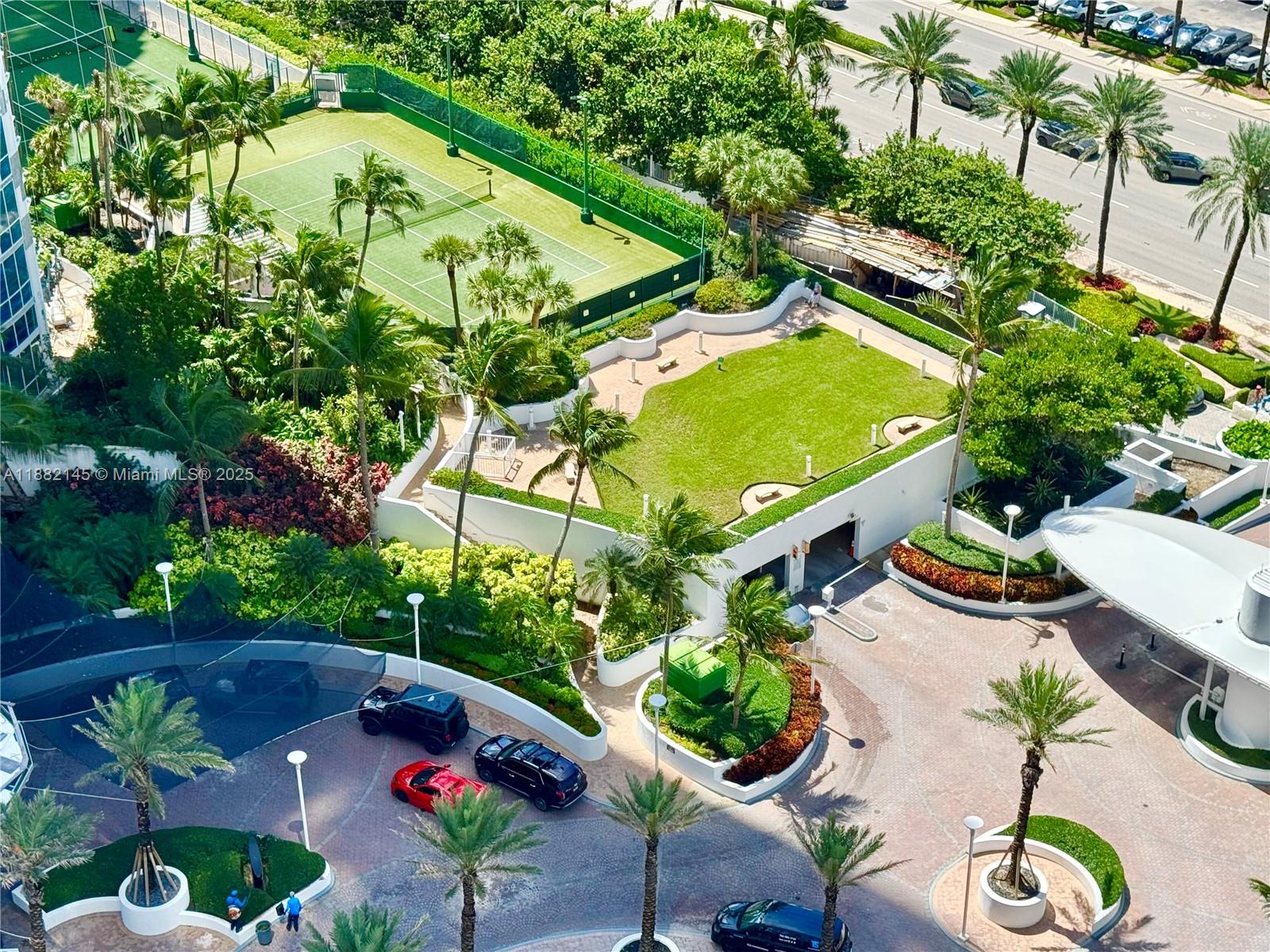 TRUMP PALACE CONDO - Residential