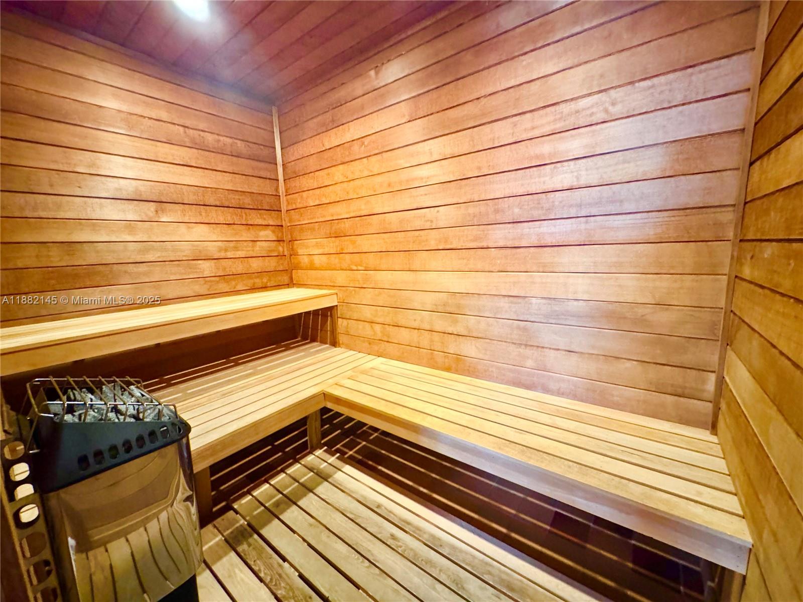 TRUMP PALACE CONDO - Residential