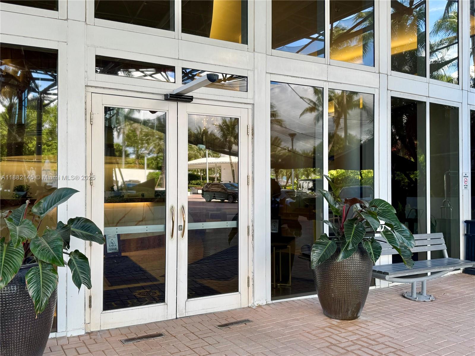 TRUMP PALACE CONDO - Residential