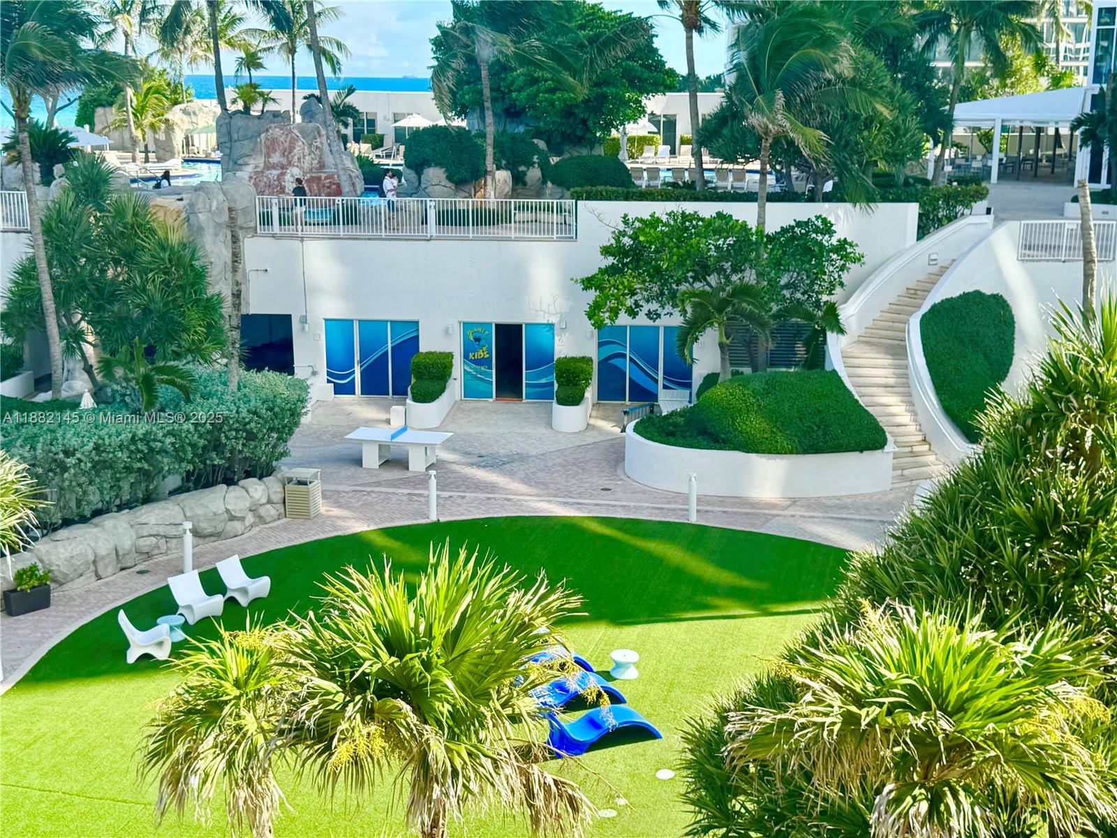 18101 Collins Ave 602