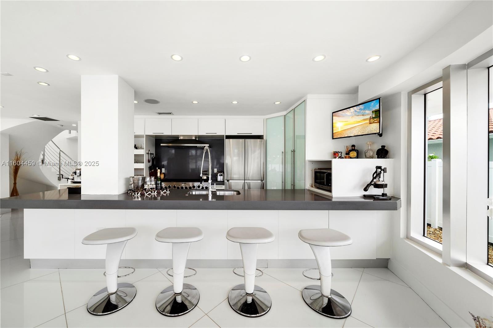EASTERN SHORES 1ST ADDN - Residential