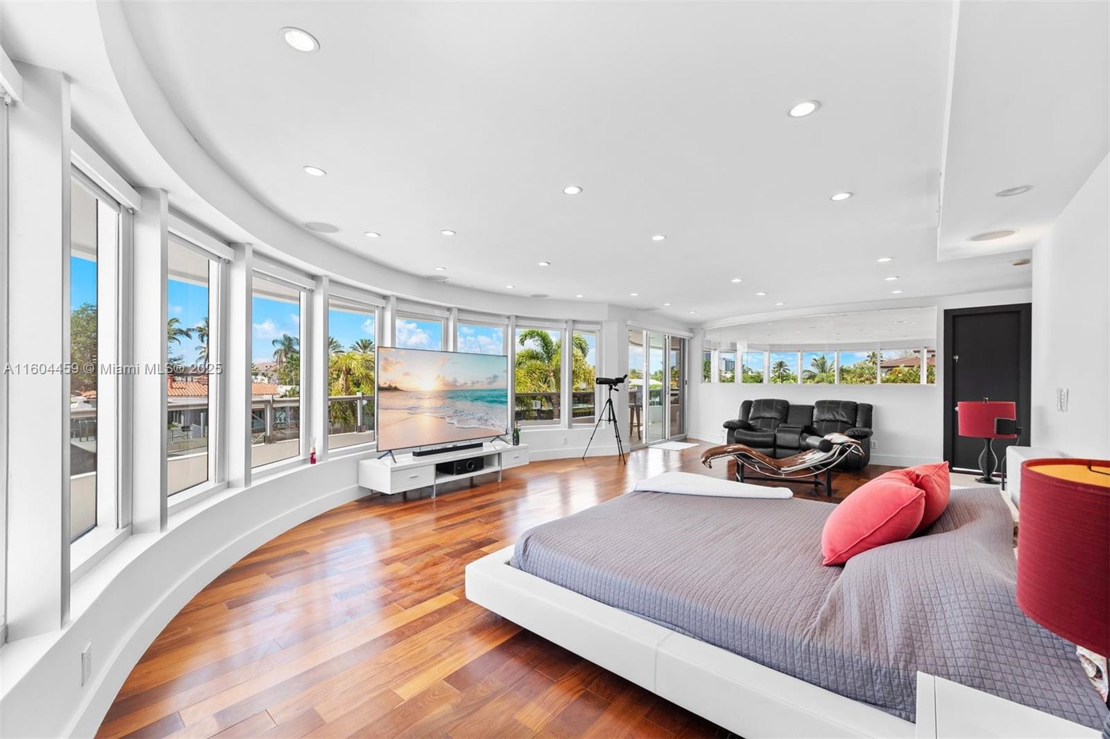 EASTERN SHORES 1ST ADDN - Residential