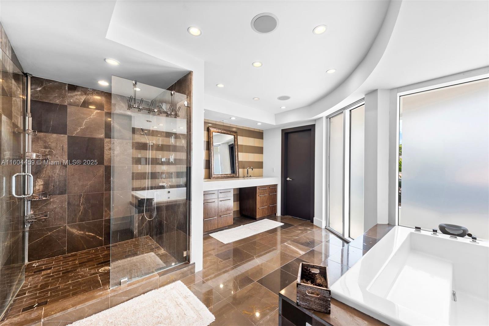 EASTERN SHORES 1ST ADDN - Residential
