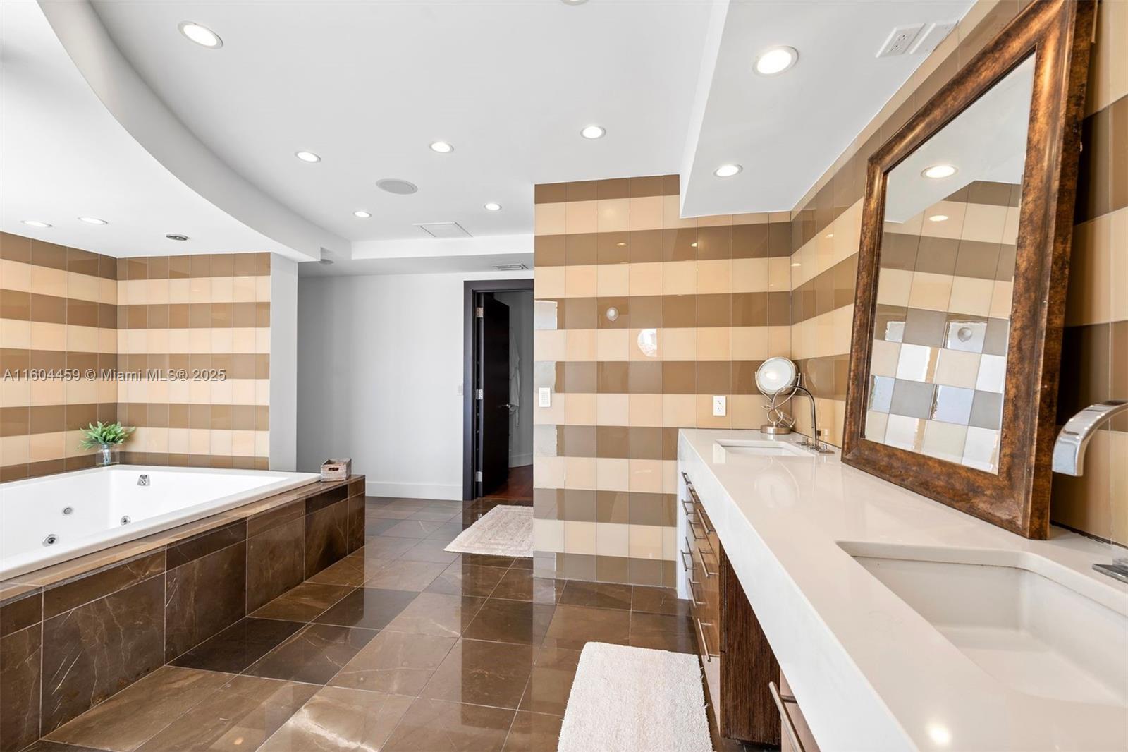 EASTERN SHORES 1ST ADDN - Residential