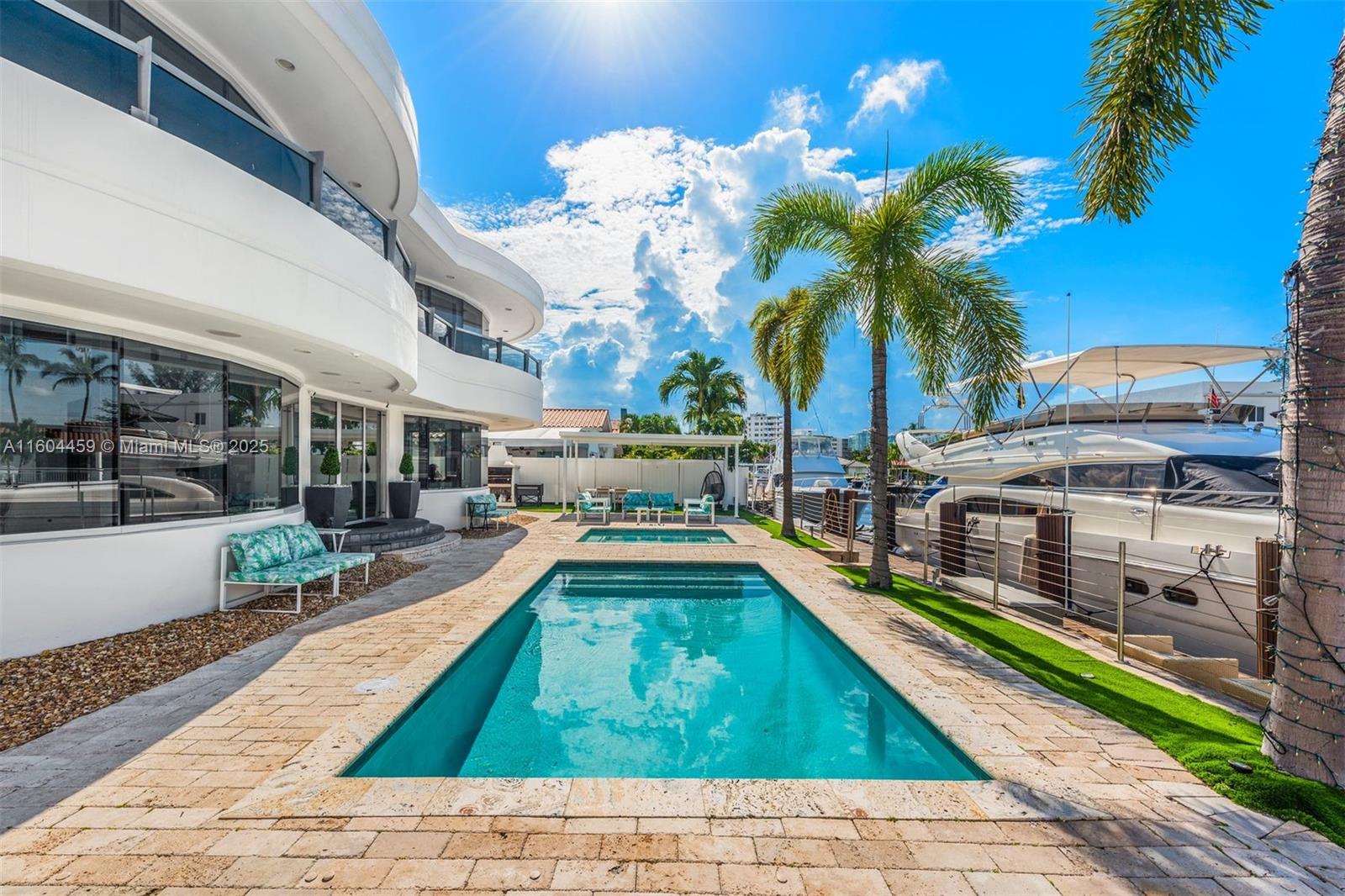 EASTERN SHORES 1ST ADDN - Residential