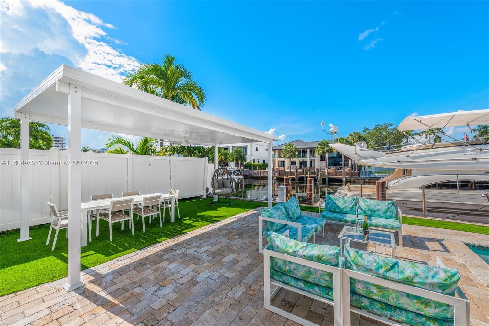 EASTERN SHORES 1ST ADDN - Residential