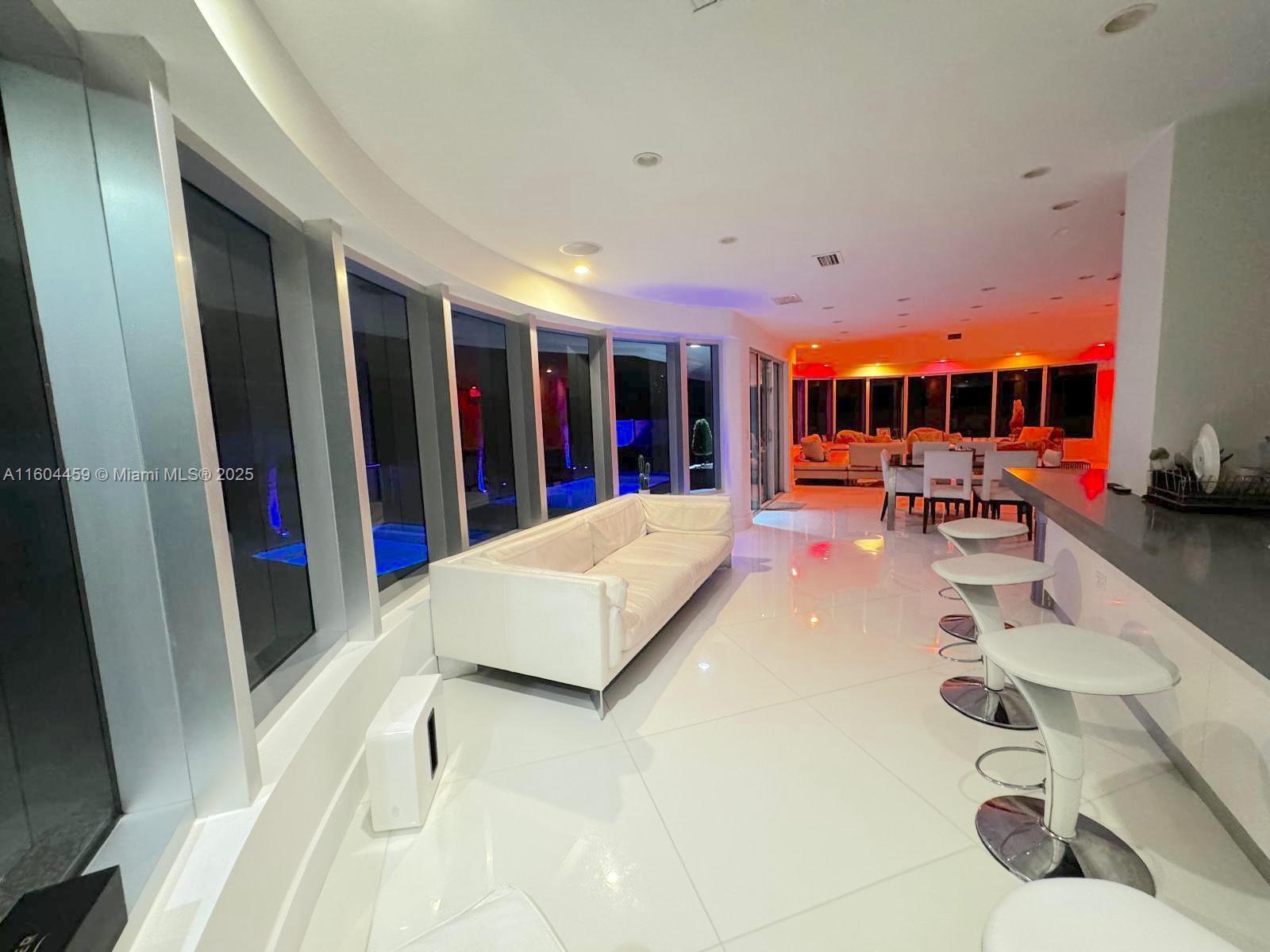 EASTERN SHORES 1ST ADDN - Residential