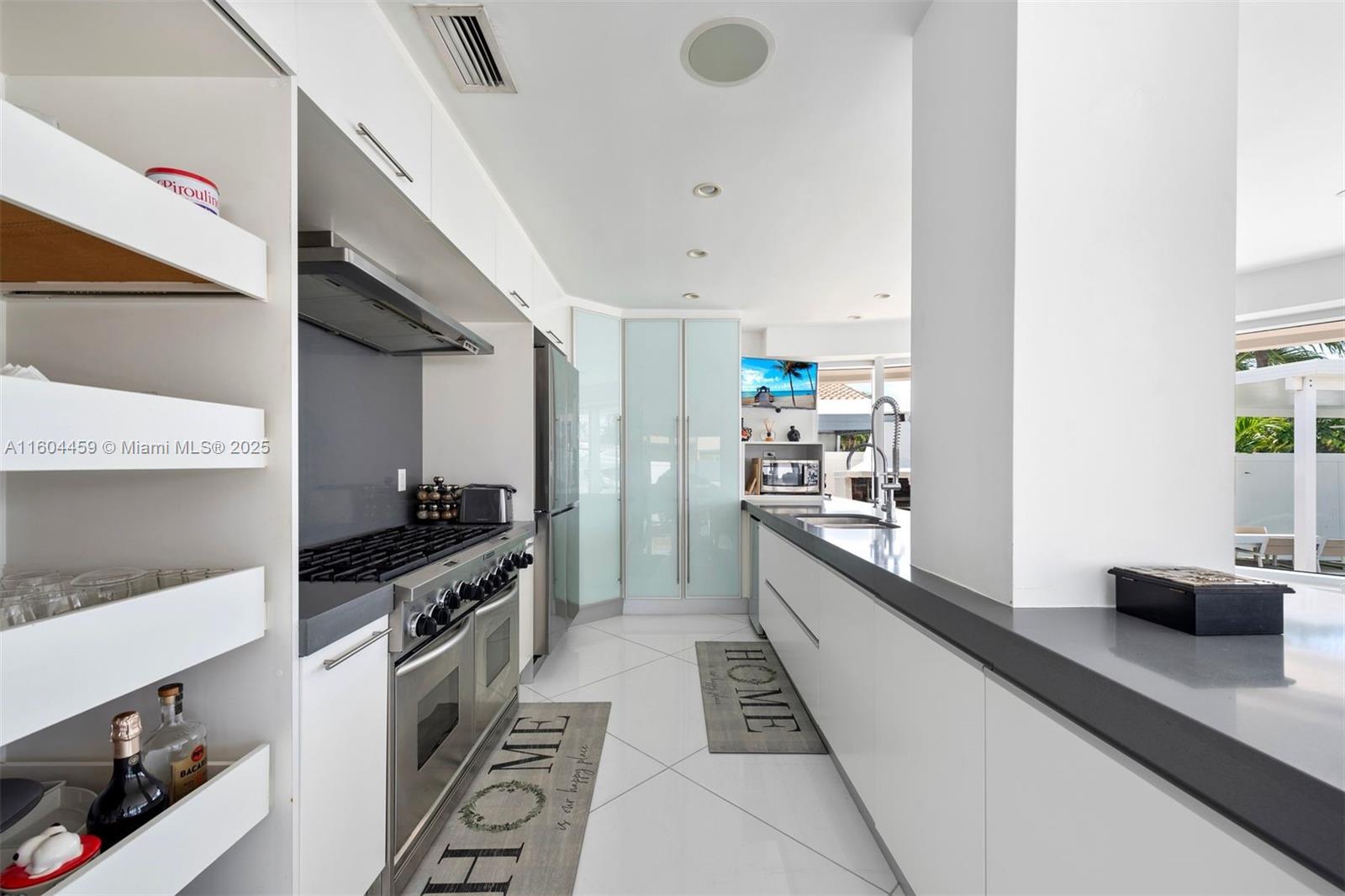 EASTERN SHORES 1ST ADDN - Residential