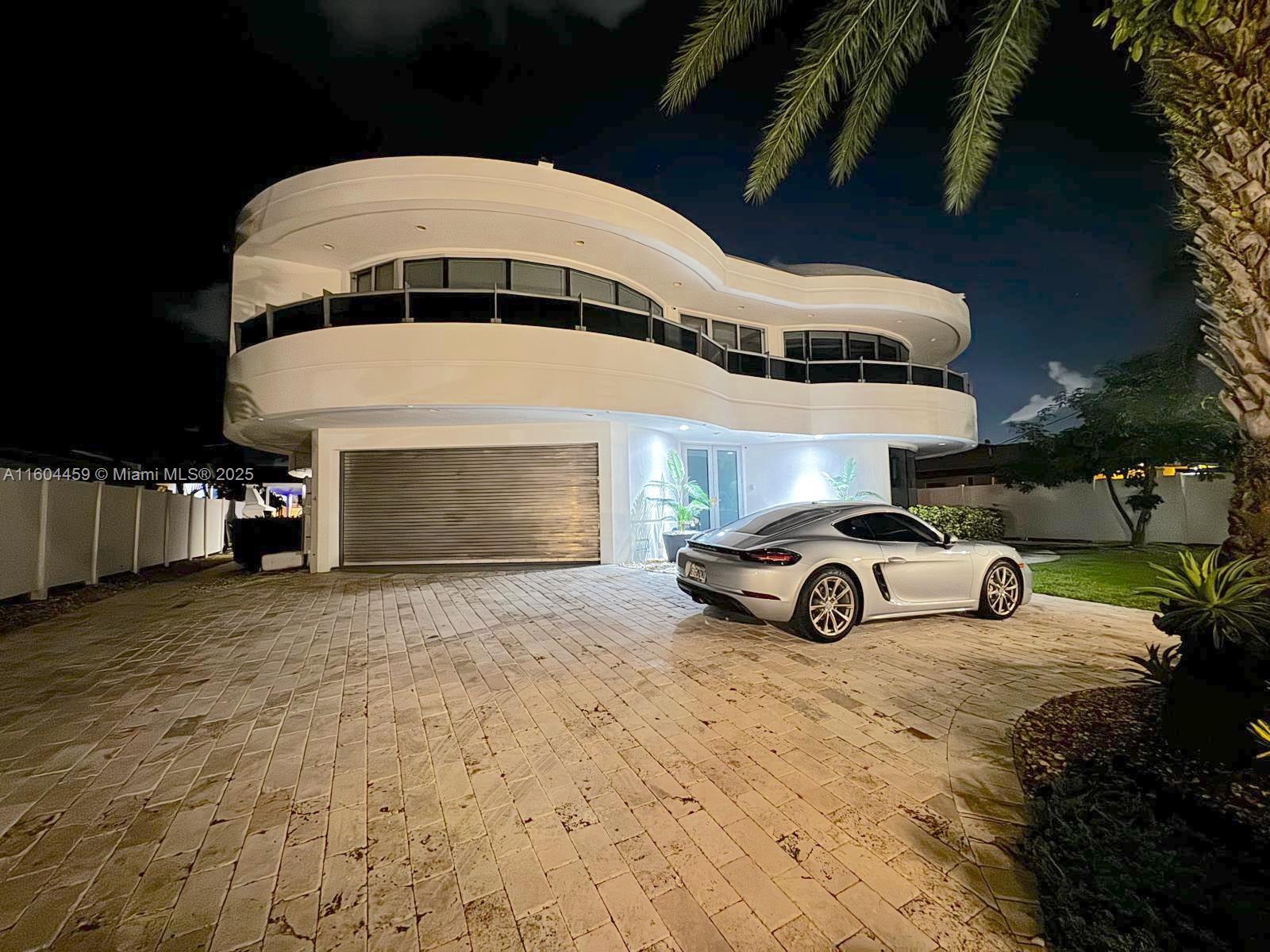 EASTERN SHORES 1ST ADDN - Residential